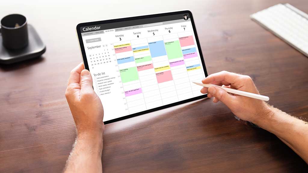 social media calendar on device